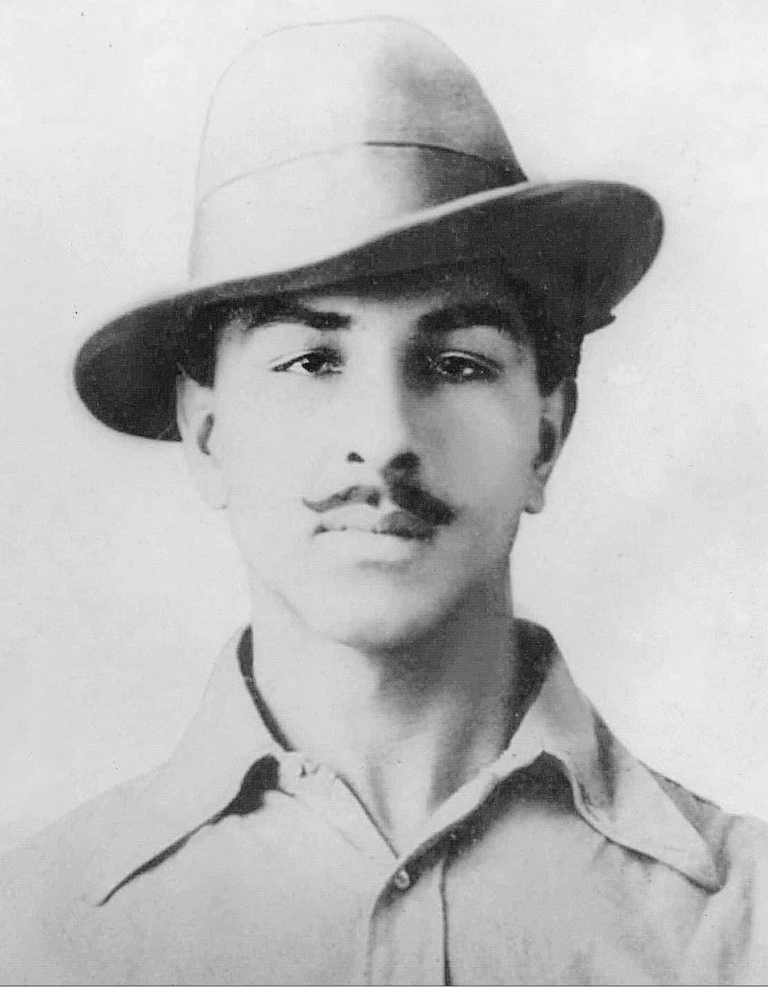 Studio portrait of Bhagat Singh, 1929